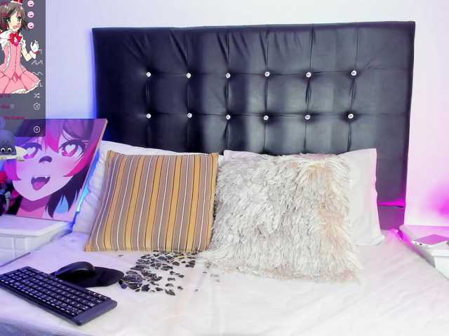 Live sex webcam photo for dyanaevans #275708135