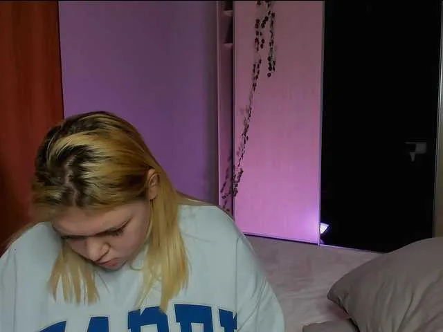 Live sex webcam photo for earthinangel #277142490