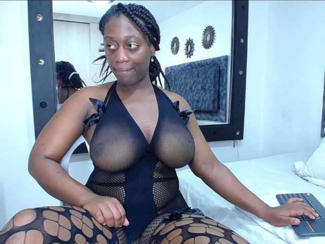 Live sex webcam photo for ebony--aston #276016217