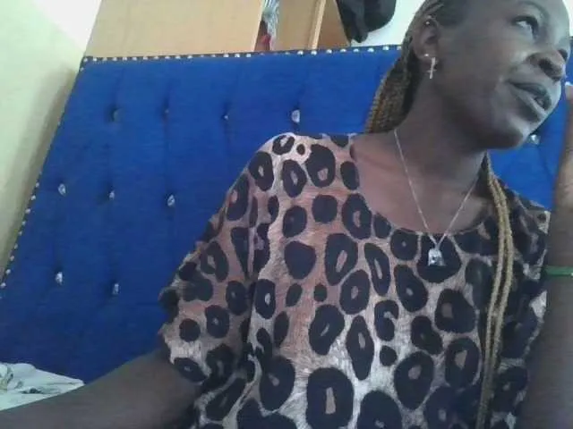 Live sex webcam photo for ebony-stella #277873941