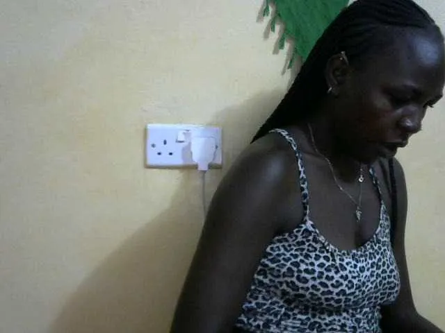 Live sex webcam photo for ebony-stella #277940954