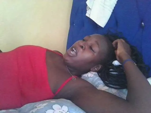 Live sex webcam photo for ebony-stella #277997228