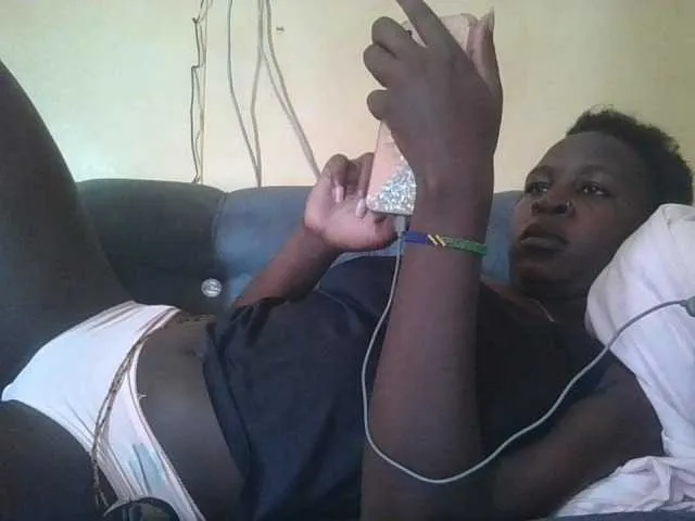 Live sex webcam photo for ebony-stella #278031217
