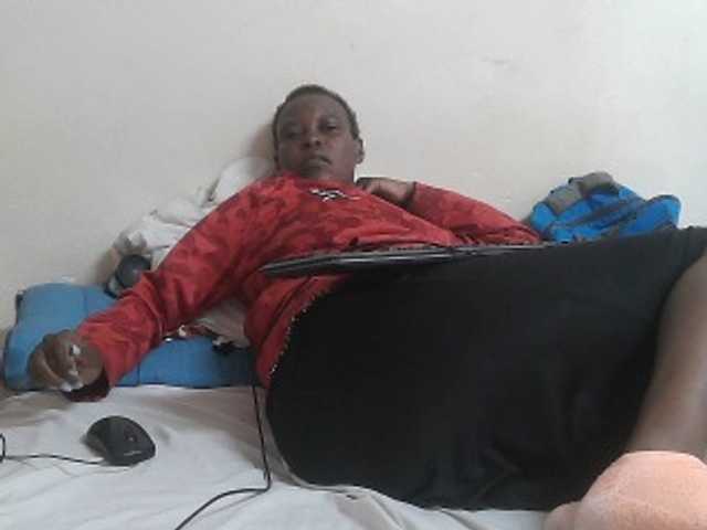 Live sex webcam photo for ebonyQueen67 #278178373