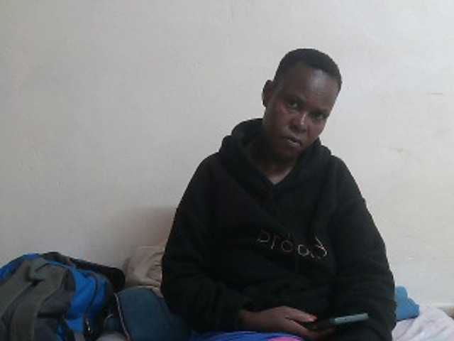 Live sex webcam photo for ebonyQueen67 #278280761