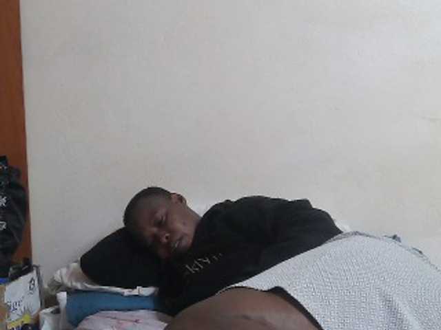 Live sex webcam photo for ebonyQueen67 #278287084