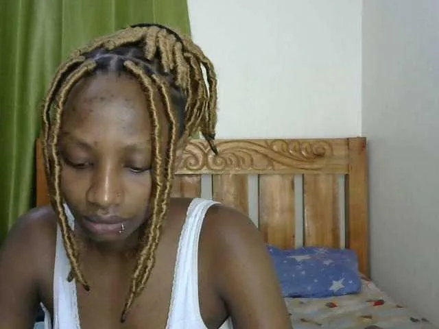 Live sex webcam photo for ebonybangcock #289557676