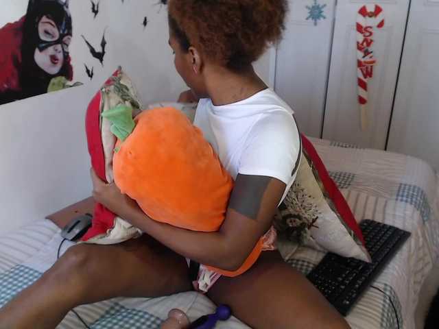 Live sex webcam photo for ebonyblade #272230437