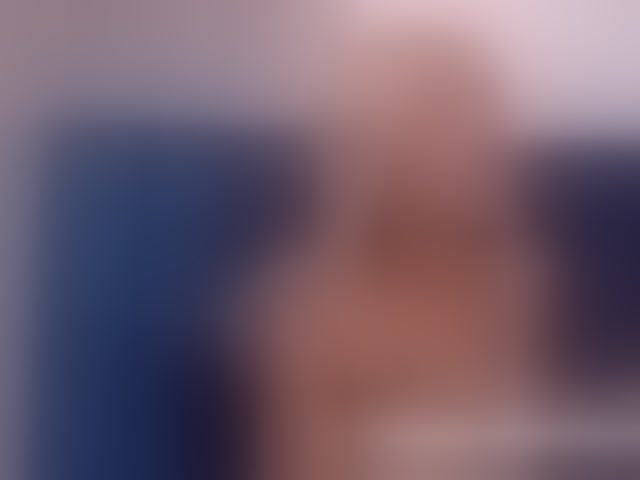 Live sex webcam photo for ebonydreams01 #294319084