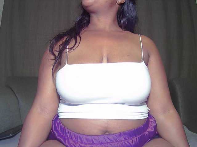 Live sex webcam photo for ebonysupegirl #272634444