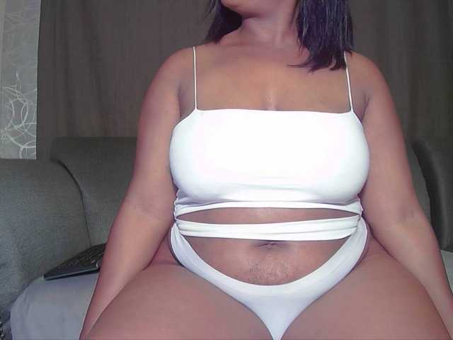 Live sex webcam photo for ebonysupegirl #272701100