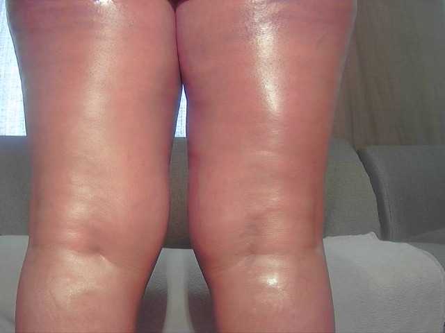 Live sex webcam photo for ebonysupegirl #273590520