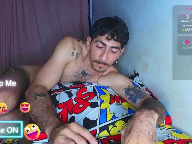 Live sex webcam photo for edwuar11 #291142785