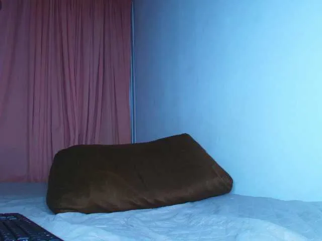 Live sex webcam photo for edwuar11 #291627220
