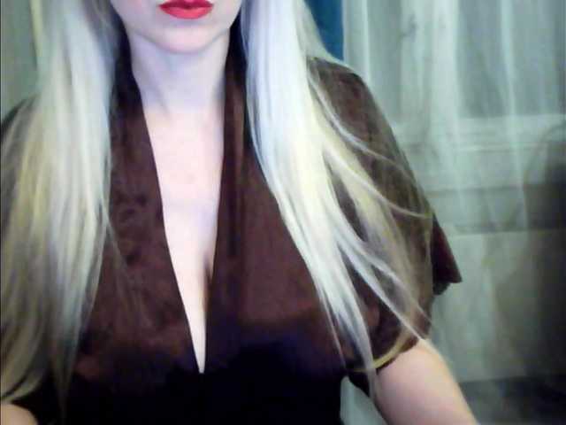 Live sex webcam photo for eeessoymmm #289414279