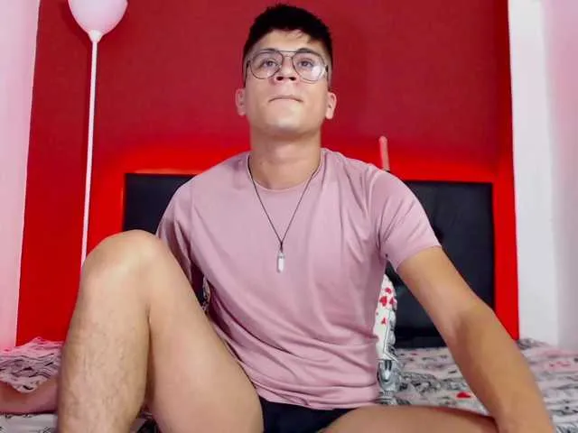 Live sex webcam photo for eiden-allenx1 #273982570