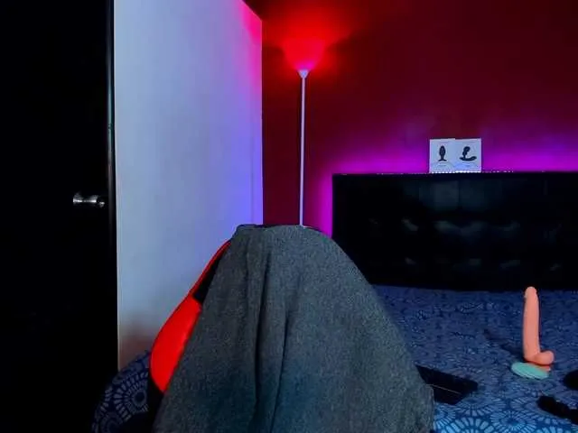 Live sex webcam photo for eiden-allenx1 #275551587