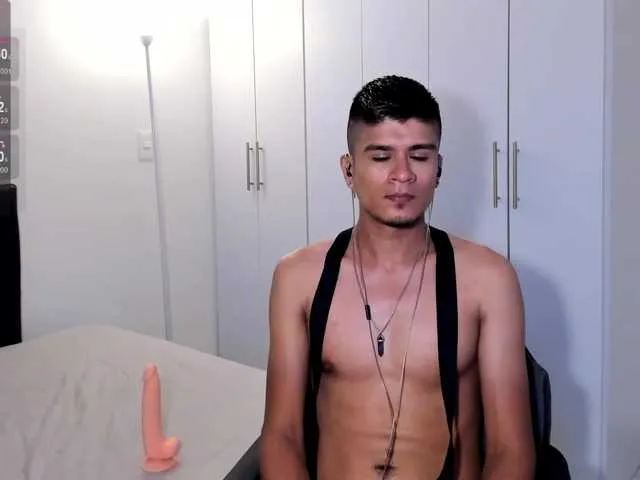 Live sex webcam photo for eiden-allenx1 #277582011