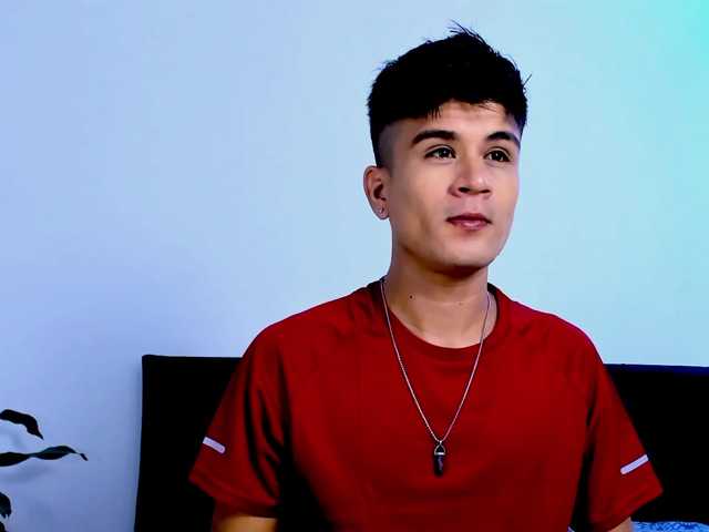 Live sex webcam photo for eiden-allenx1 #279713714