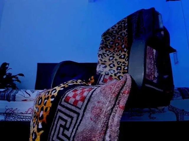 Live sex webcam photo for eiden-allenx1 #290793485