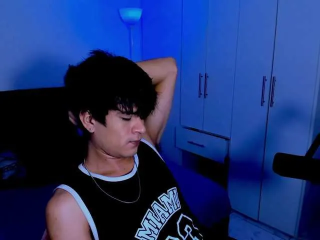 Live sex webcam photo for eiden-allenx1 #291364757