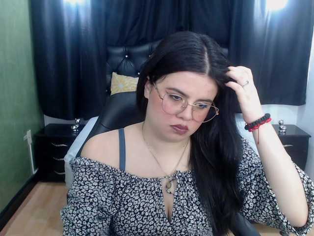 Live sex webcam photo for eileenparksr #277016632