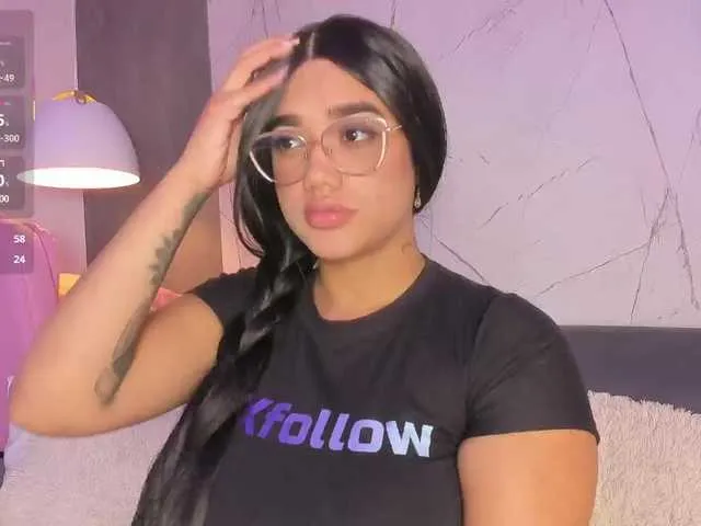 Live sex webcam photo for ela-endez #291052383