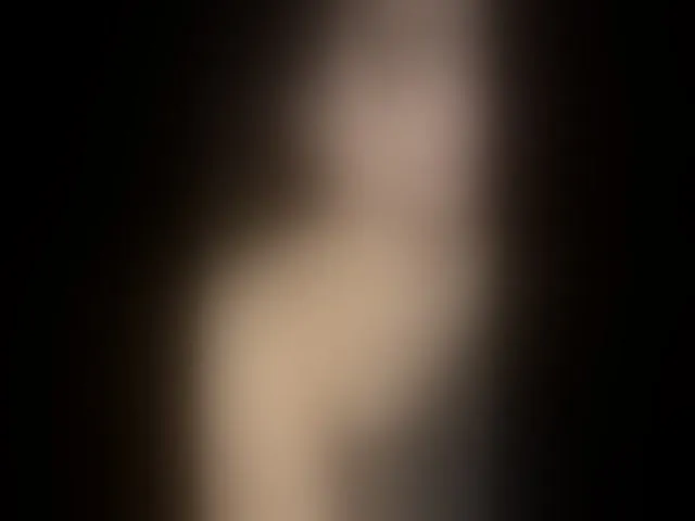 Live sex webcam photo for ela-endez #293160481