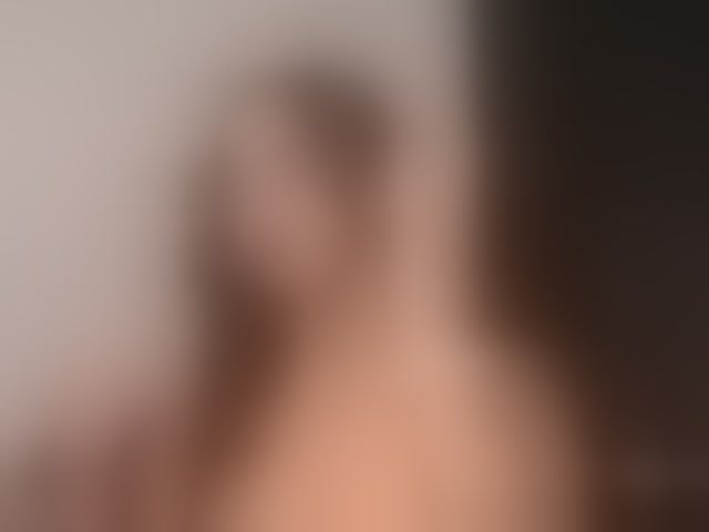 Live sex webcam photo for ela-endez #294257169