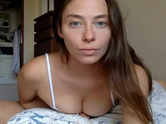 Live sex webcam photo for electra-sexxy #282612113