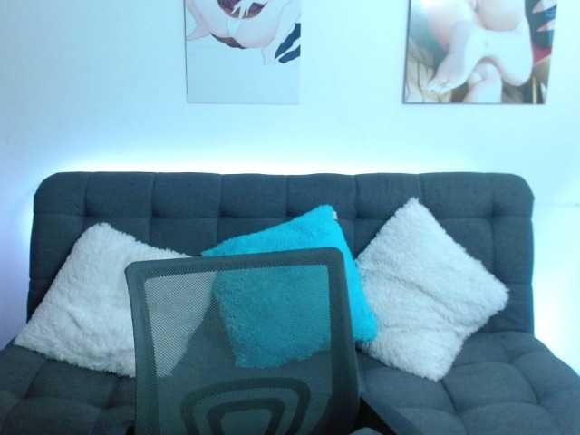 Live sex webcam photo for electra89 #273753143