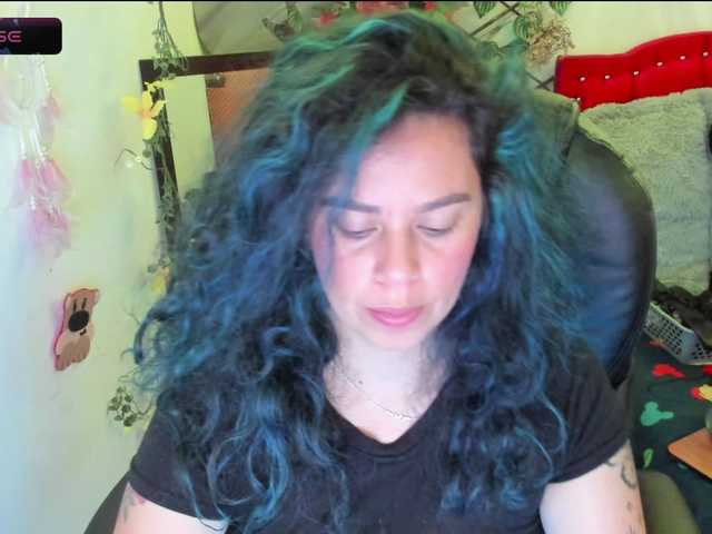 Live sex webcam photo for elektra-32 #277267678