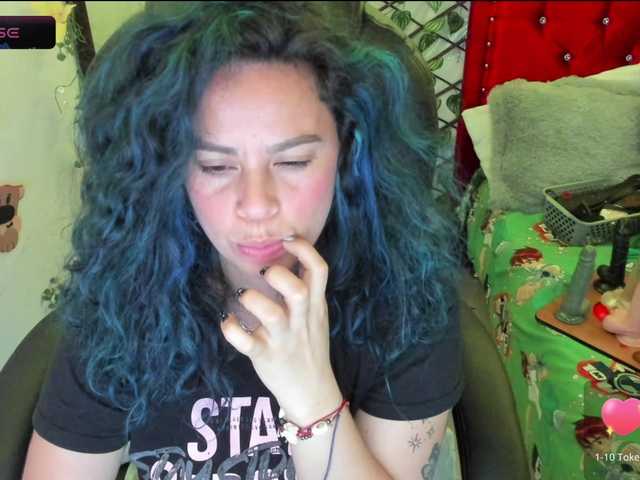 Live sex webcam photo for elektra-32 #277296338