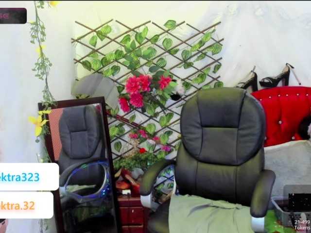 Live sex webcam photo for elektra-32 #277514099