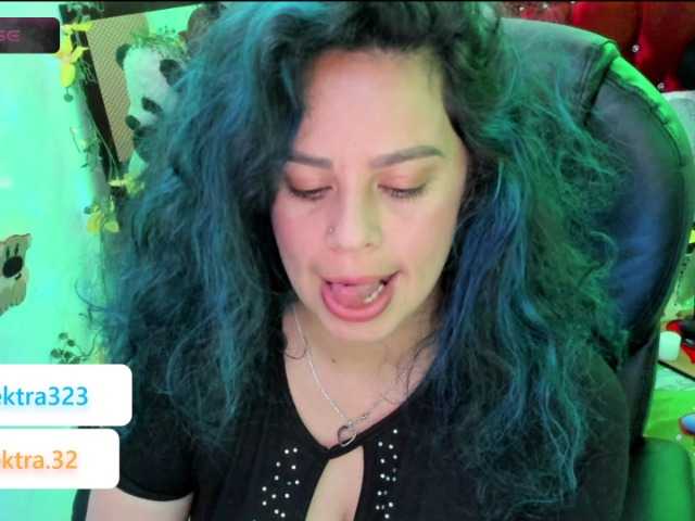 Live sex webcam photo for elektra-32 #277534518