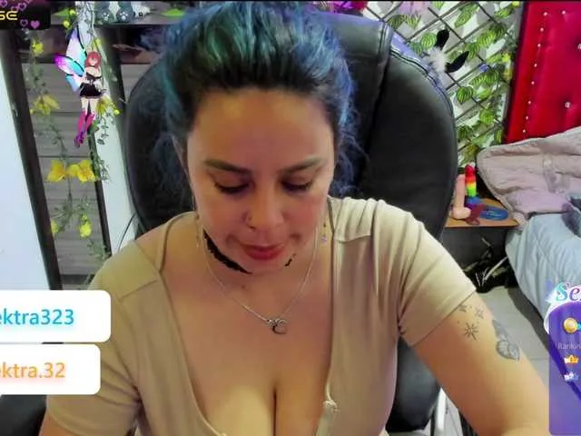 Live sex webcam photo for elektra-32 #278163777