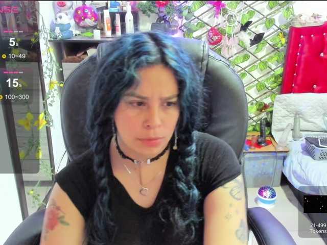 Live sex webcam photo for elektra-32 #278213305