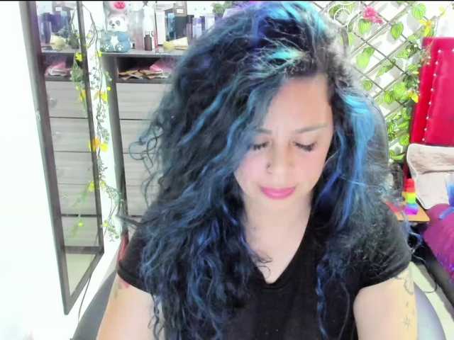 Live sex webcam photo for elektra-32 #289155911