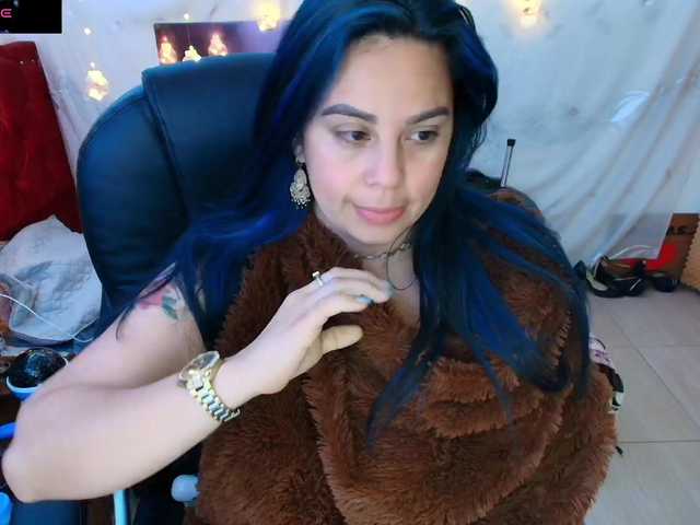 Live sex webcam photo for elektra-32 #290358656