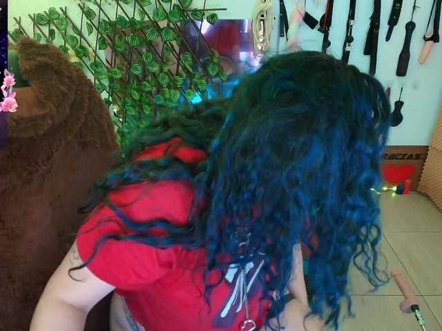 Live sex webcam photo for elektra-32 #291540194