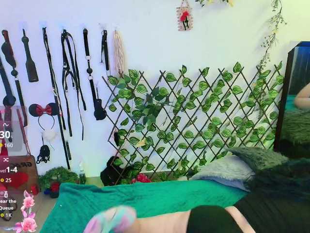 Live sex webcam photo for elektra-32 #292025035