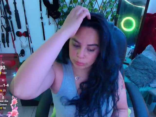 Live sex webcam photo for elektra-32 #292112469