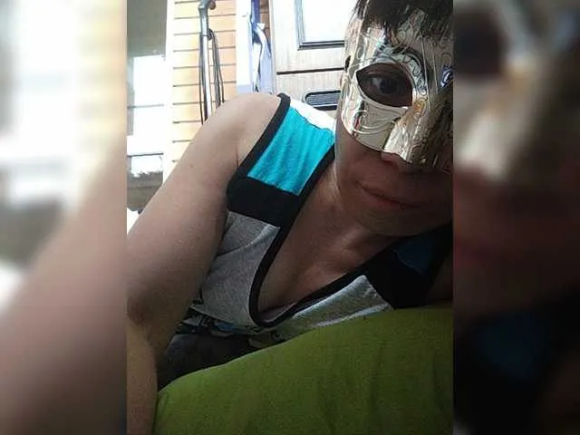 Live sex webcam photo for elfika #275706709