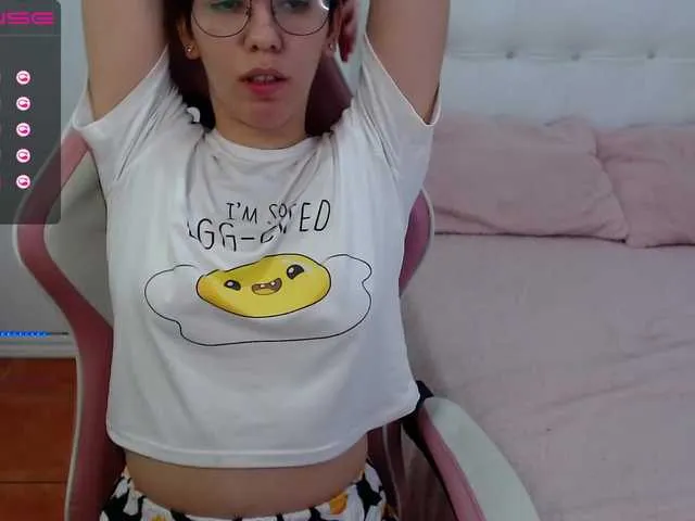Live sex webcam photo for eligos069 #273446487