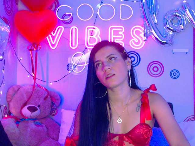 Live sex webcam photo for EliJass #272420247