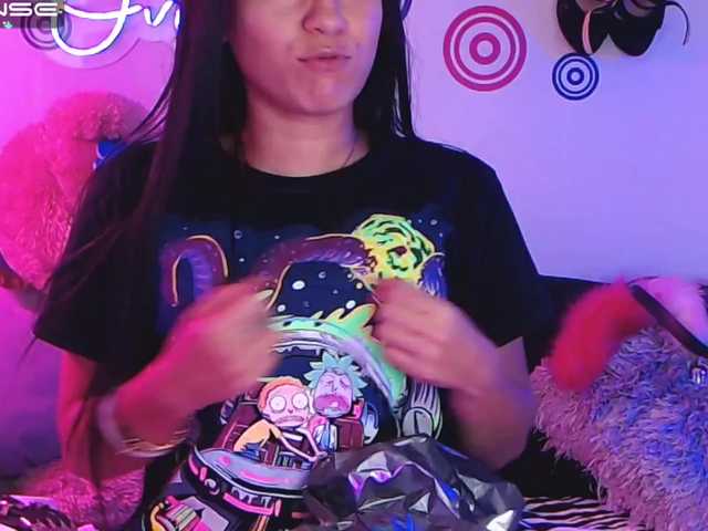 Live sex webcam photo for EliJass #273303990