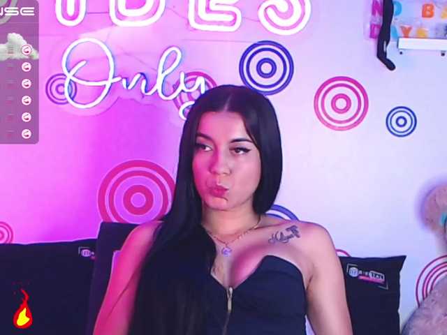 Live sex webcam photo for EliJass #274515994