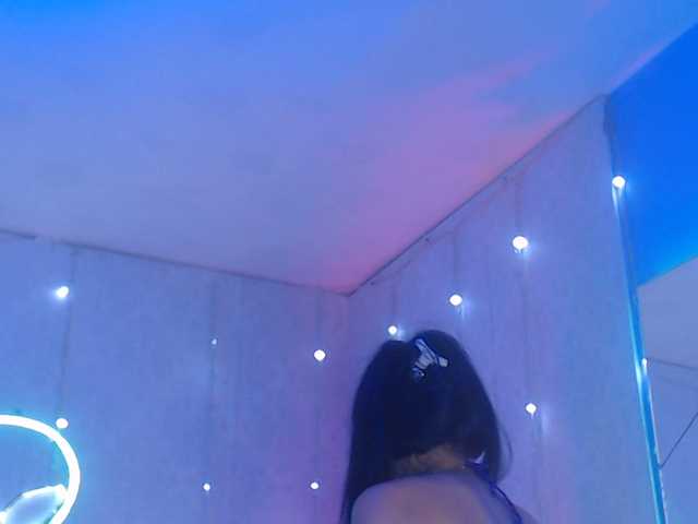 Live sex webcam photo for EliJass #275641354