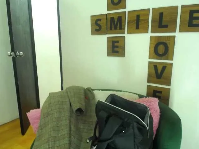 Live sex webcam photo for elimar-sun #271741656