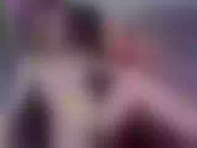 Live sex webcam photo for elinaxxx #272145597